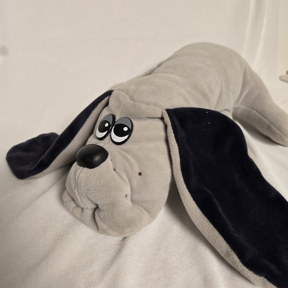 Pound Puppies Gray Puppy Dark Ears Plush Stuffed Toy Tush Tag Vintage 1985 Tonka